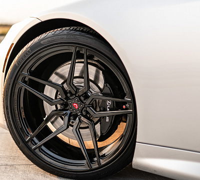 Фото дисков Vossen M-X1 на Lexus LC 500