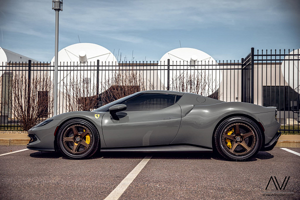 Ferrari 296