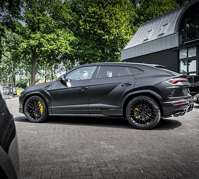 Фото дисков Anrky AN10 на Lamborghini Urus