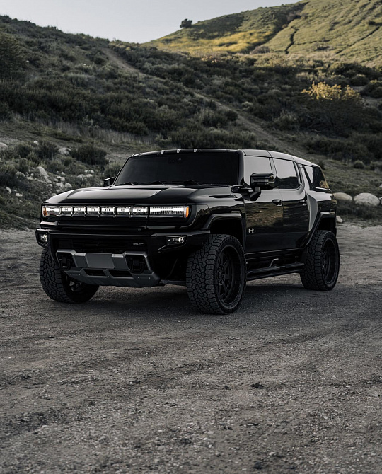Фото дисков BX01-M Черный матовый на GMC Hummer EV