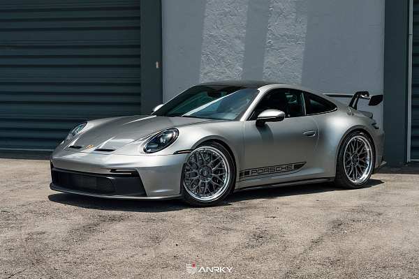 Фото дисков Anrky RS1 Глянцевый графит на Porsche 911 VIII