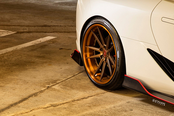 Фото дисков Strasse Wheels SV1 Deep Concave FS Другой цвет на Lexus LC 500