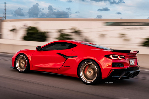 Фото дисков Strasse Wheels SV10 Deep Concave FS Сатиновая шампань на Chevrolet Corvette C8