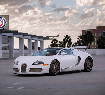 Фото дисков HRE 501 на Bugatti Veyron