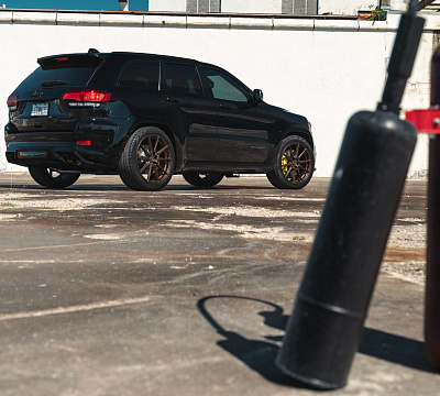 Фото дисков Vossen HF-3 на Jeep Grand Cherokee IV