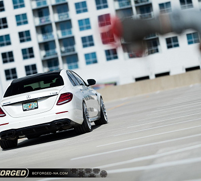 Фото дисков BC Forged RZ15 на Mercedes-Benz E-Class (W213, S213, C238)