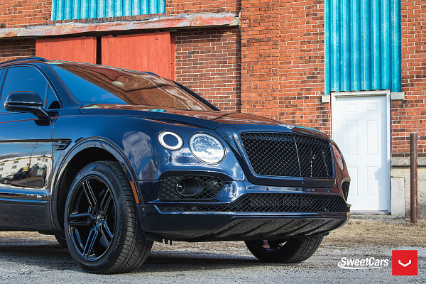 Фото дисков Vossen HF-1 Черный глянец на Bentley Bentayga