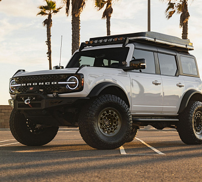 Фото дисков Black Rhino FUJI на Ford Bronco