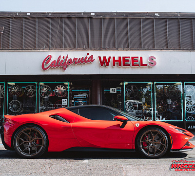 Фото дисков Vossen HF-5 на Ferrari SF90