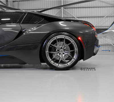 Фото дисков Strasse Wheels SM5R Deep Concave Monoblock на BMW i8