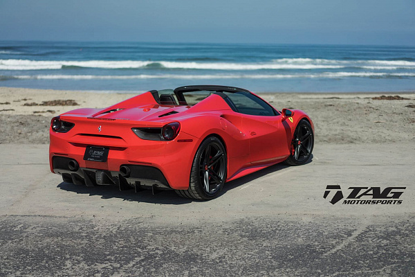 Фото дисков HRE P207 Черный сатин на Ferrari 488