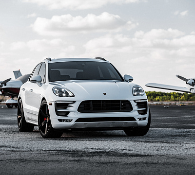 Фото дисков Vossen CV3 на Porsche Macan I