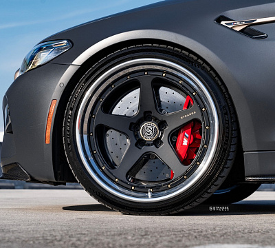 Фото дисков Strasse Wheels S5 Track на BMW 5/M5 (G30/F90)