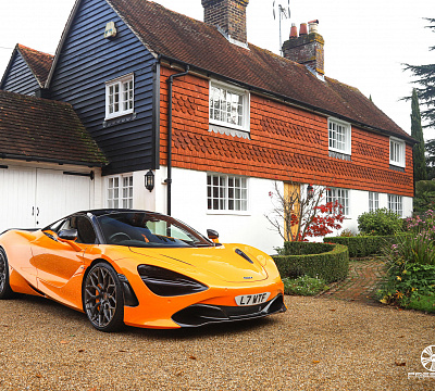 Фото дисков Vossen S17-01 на McLaren 720S