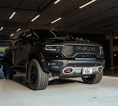 Фото дисков Vossen HF6-4 на Ram 1500 V