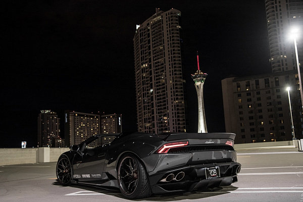 Фото дисков Savini SV72 Глянцевый темный лак на Lamborghini Huracan