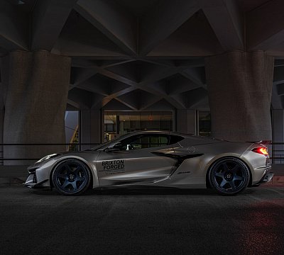 Фото дисков Brixton Forged RS01 на Chevrolet Corvette C8