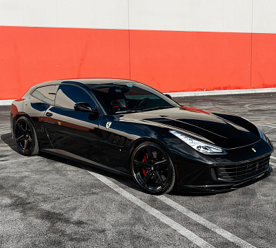 Фото дисков Anrky RS5.1 на Ferrari GTC4Lusso