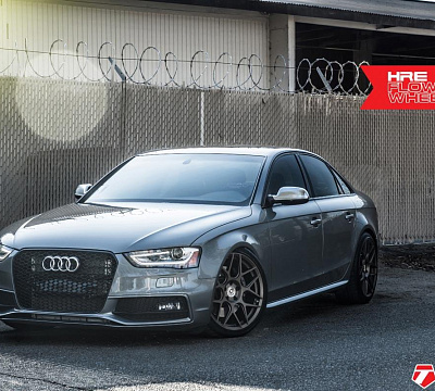 Фото дисков HRE FF01 на Audi A/S/RS 4 (B8)
