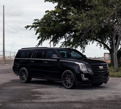 Фото дисков Vossen HF6-1 на Cadillac Escalade IV