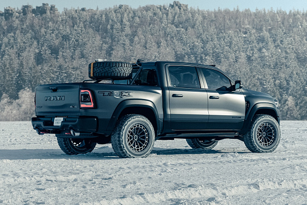 Фото дисков Brixton Forged BX03-M Черный сатин на Ram 1500 V