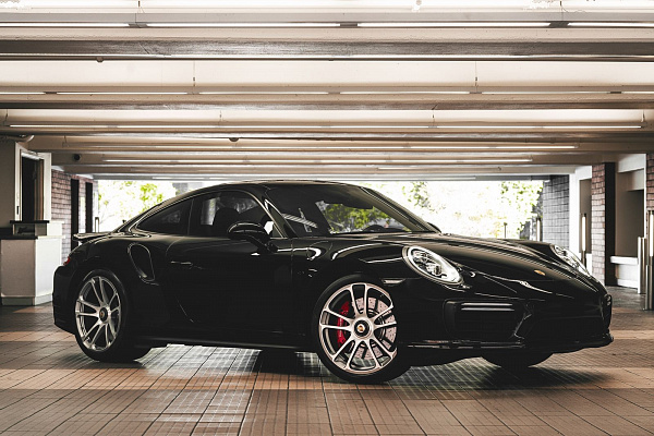 Фото дисков CEC C882 Сатиновый лак на Porsche 911 VII