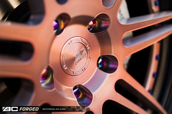 Фото дисков BC Forged HC027 Другой цвет на Porsche Panamera I