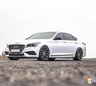 Фото дисков Vossen HF-2 на Genesis G80 I