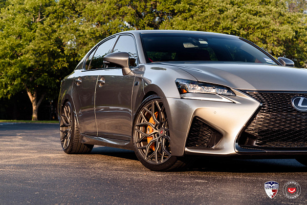 Фото дисков Vossen S17-01 Матовый графит на Lexus GS IV