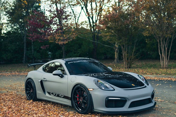 Фото дисков Brixton Forged R11-R Черный сатин на Porsche Cayman II