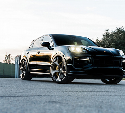 Фото дисков HRE 522M на Porsche Cayenne III