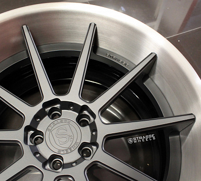 Strasse Wheels R10 Deep Concave