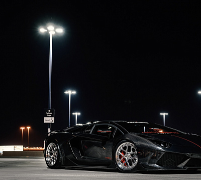 Фото дисков Savini SV84 на Lamborghini Aventador