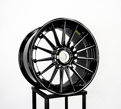Strasse Wheels SV15 Deep Concave FS