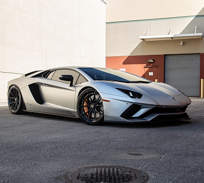 Фото дисков Anrky AN22 на Lamborghini Aventador