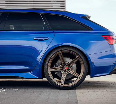 Фото дисков Vossen M-X5 на Audi A/RS 6 (C8)