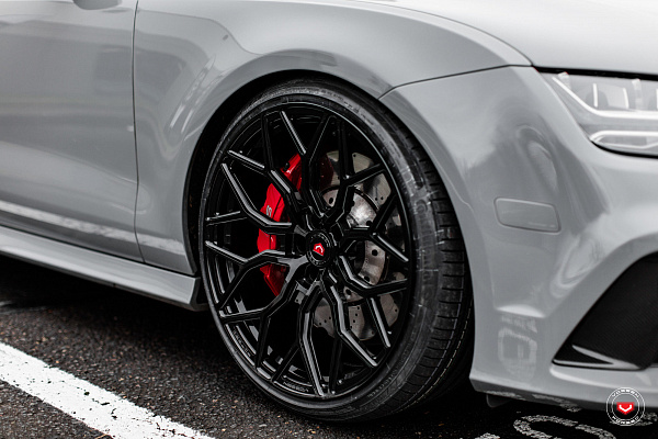 Audi RS7 4G