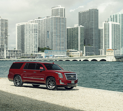 Фото дисков Vossen HF6-4 на Cadillac Escalade IV