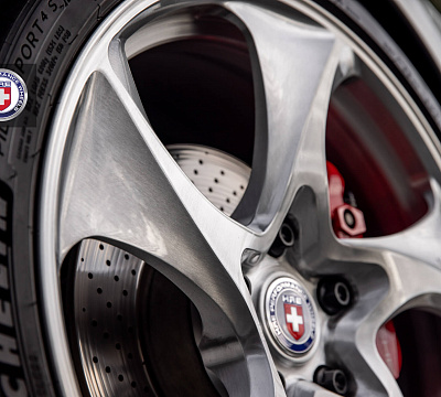 Фото дисков HRE 522M на Porsche Cayman III
