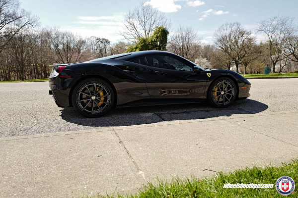 Фото дисков HRE S204 Сатиновый графит на Ferrari 488