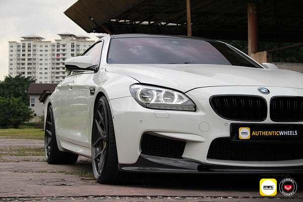 Фото дисков Vossen S21-01 (3-Piece) Сатиновый графит на BMW 6/M6 (F06/F13/F12)