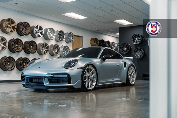 Фото дисков HRE R101 Lightweight Глянцевый лак на Porsche 911 VIII
