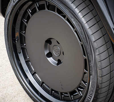 Фото дисков HRE 935 на Mercedes-Benz G-Class III