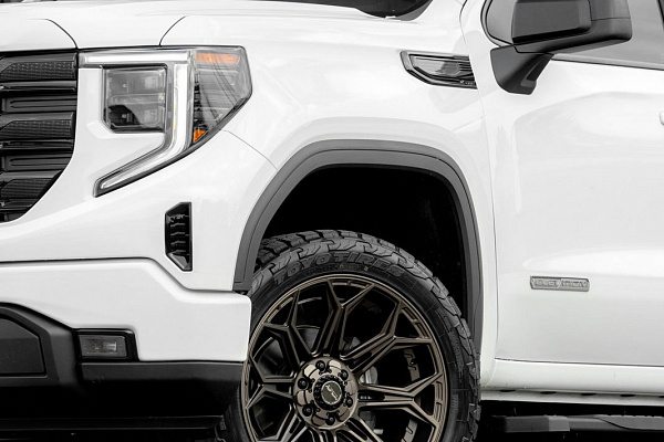Фото дисков 4PLAY 4P83 Сатиновая темная бронза на GMC Sierra IV