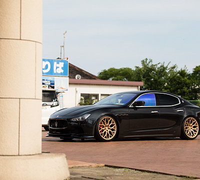 Фото дисков Vossen HF-2 на Maserati Ghibli