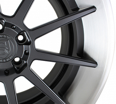 Strasse Wheels R10 Deep Concave