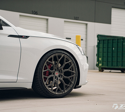 Фото дисков Vossen S17-01 на Audi A/S/RS 5 (F5)