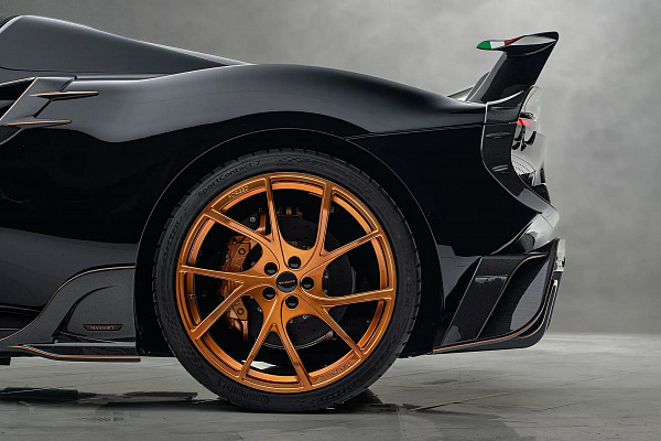 Фото дисков Mansory YT.5 Глянцевая медь на Ferrari 296