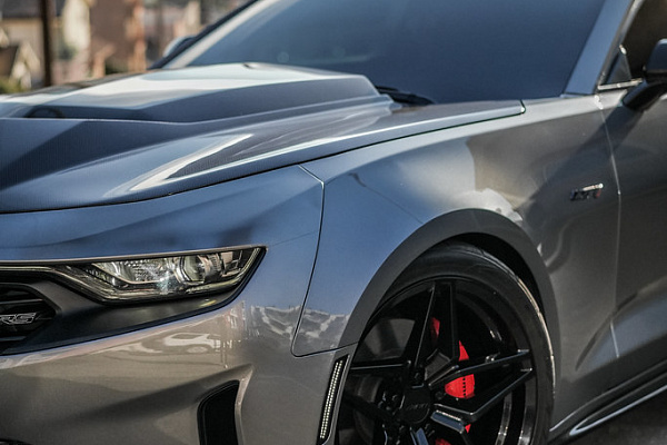 Фото дисков MRR M755 Черный глянец на Chevrolet Camaro VI