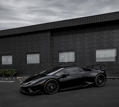 Фото дисков HRE 303M на Lamborghini Huracan